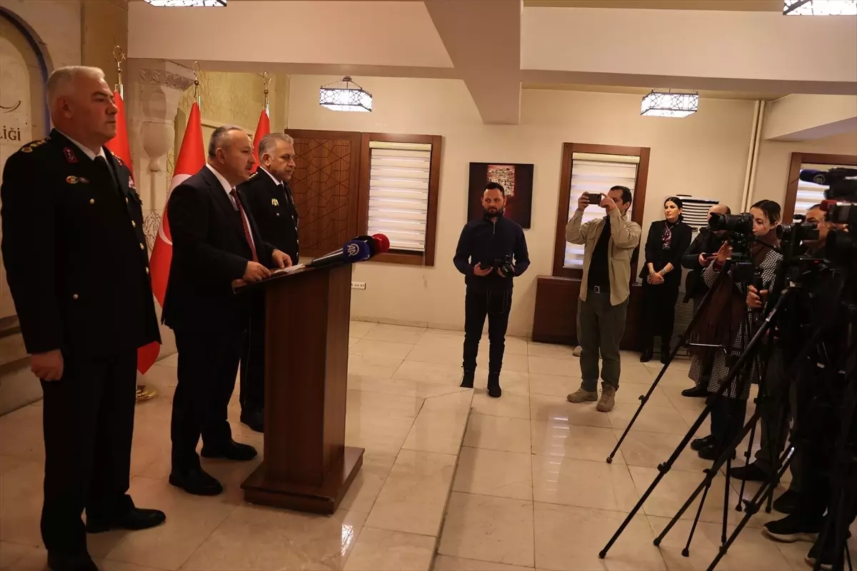 Nevşehir Valisi Fidan'dan yılbaşı tedbirleri hakkında bilgilendirme