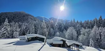 Rize'de Kaçkar Dağları ve yaylalardaki kar manzarası dronla görüntülendi