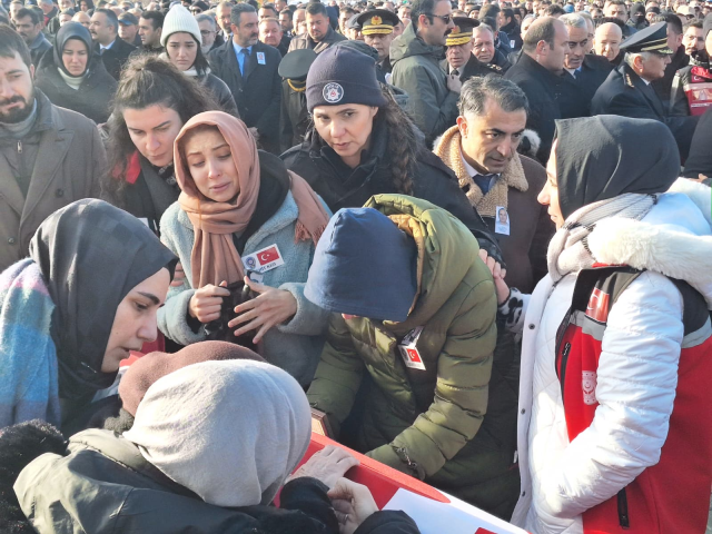 sehit polis yasin kocyigit e yurek burkan veda 19408215 4898 m