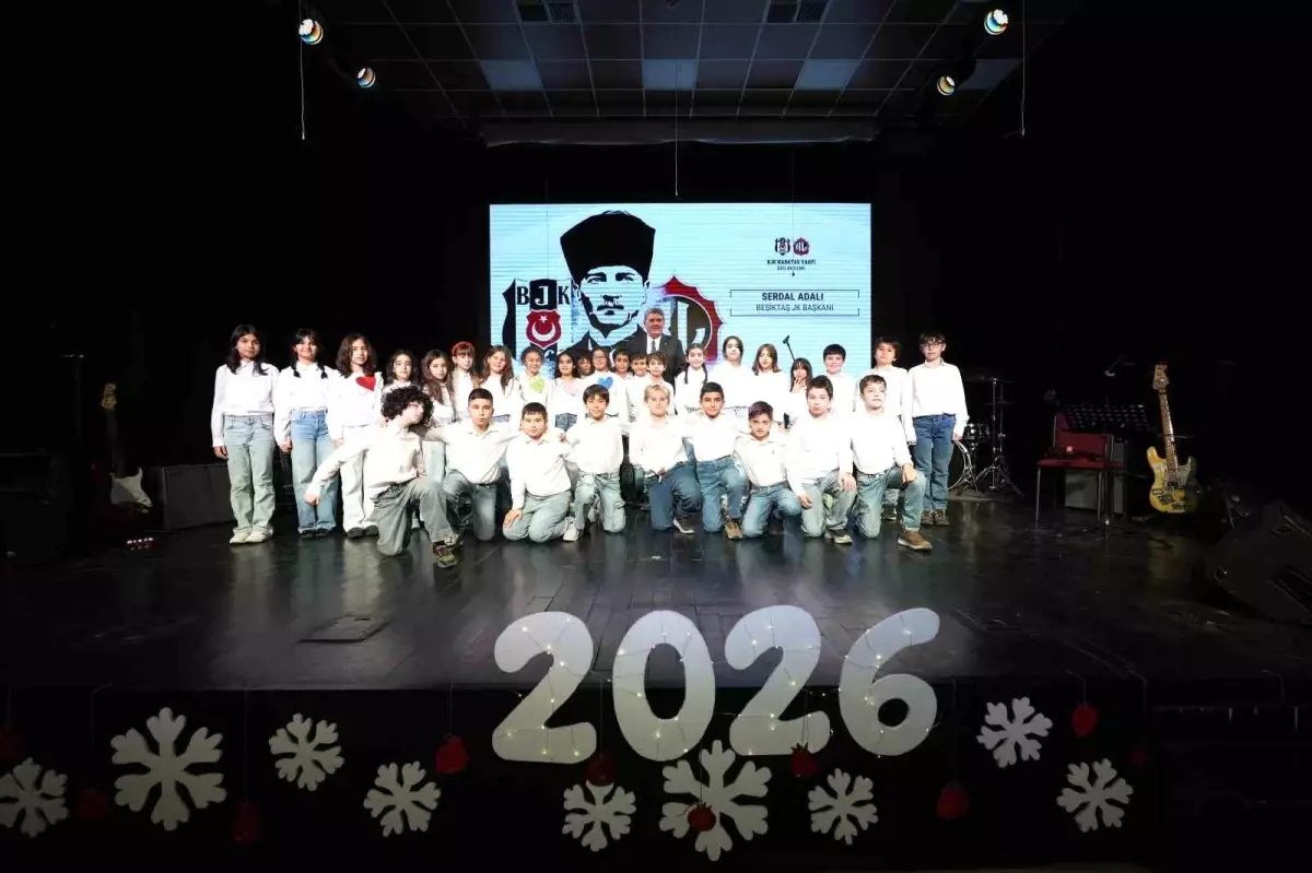 Serdal Adalı'dan, BJK-Kabataş Vakfı Okulları'na ziyaret