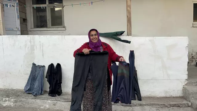 Saçlar, kirpikler, çamaşırlar dakikalar içinde donuyor! Sibirya soğukları birçok ilde hayatı durma noktasına getirdi 4 sibirya soguklari bircok ilde hayati durma 19405971 1977 m