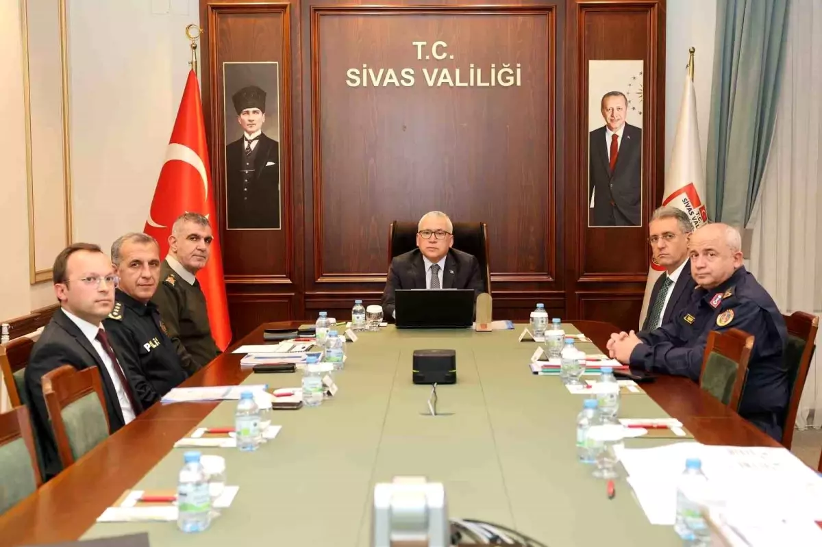 Sivas'ta yıl içerisinde 41 kg uyuşturucu madde ve 75 bin adet uyuşturucu hap ele geçirildi