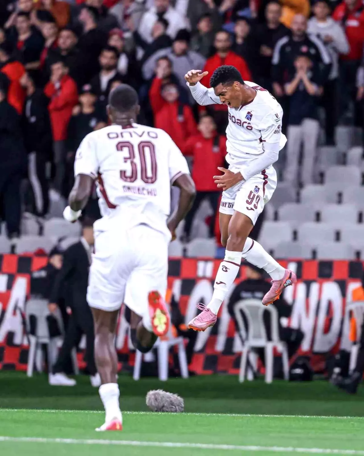 Süper Lig'in en verimli hücum hattı Trabzonspor'da