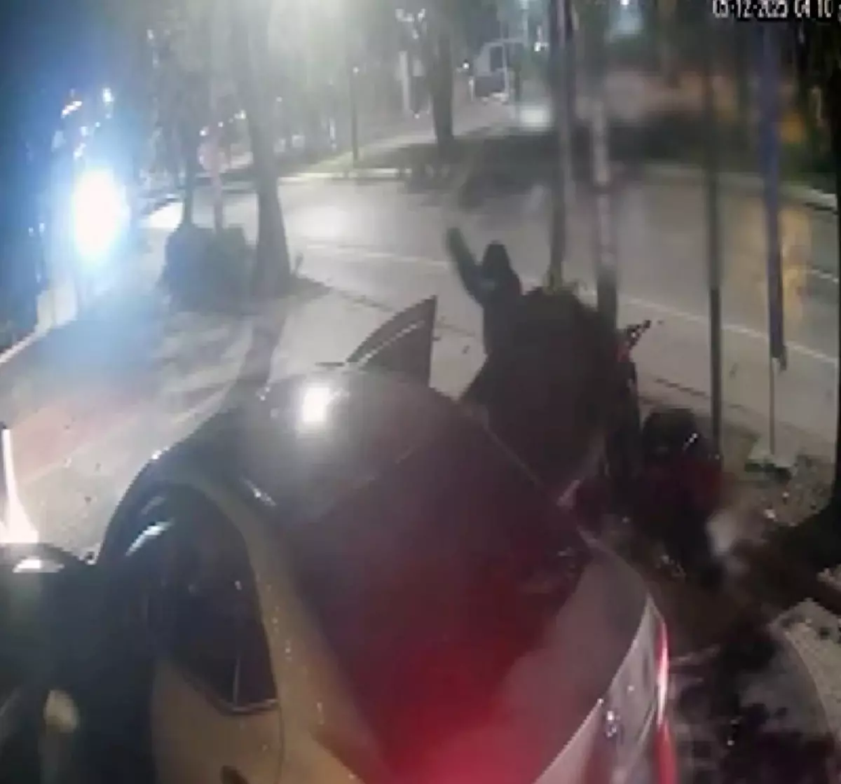 Takip edip, sopayla dövdüler; kar maskeli 4 şüpheli yakalandı