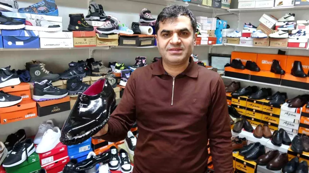 Yaklaşık 95 yıl önce üretimine başlanan "kara lastik" ilgi görmeye devam ediyor