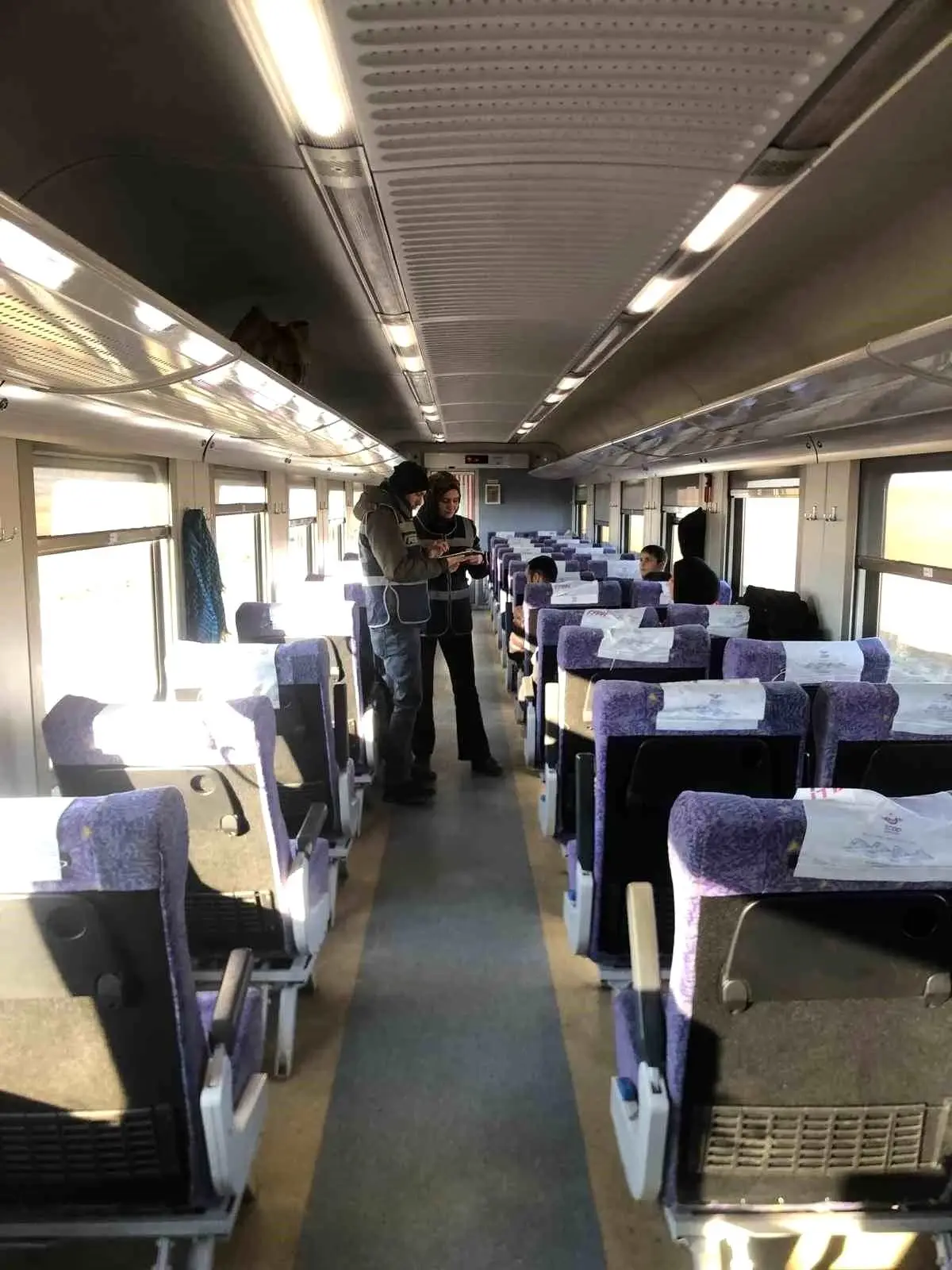 Yerköy'den geçen Güney Ekspres treninde polis denetimi