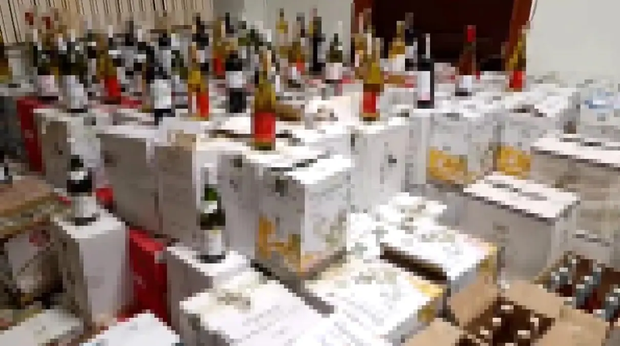 Yılbaşı öncesi kaçak içki operasyonu: 2 bin şişe ele geçirildi, 1 gözaltı