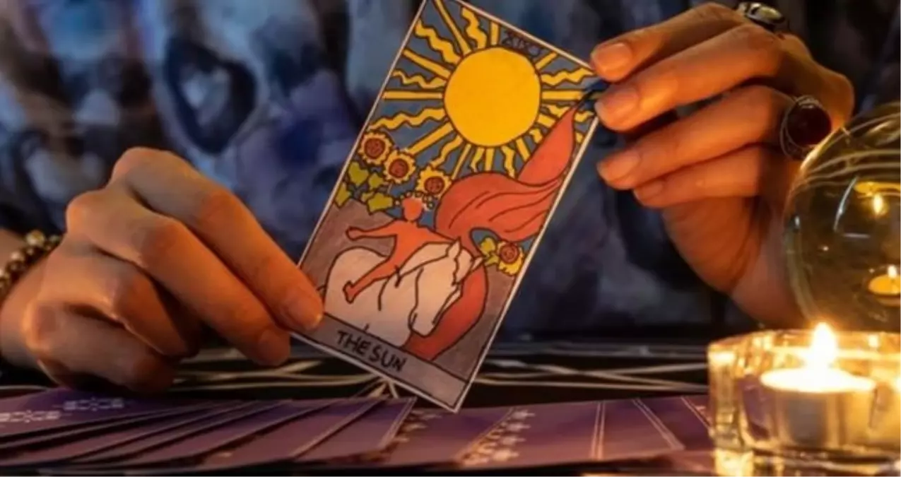 31 Aralık Günlük Tarot Falı: 31 Aralık Çarşamba günü seni neler bekliyor? Günlük Tarot kart açılımı!