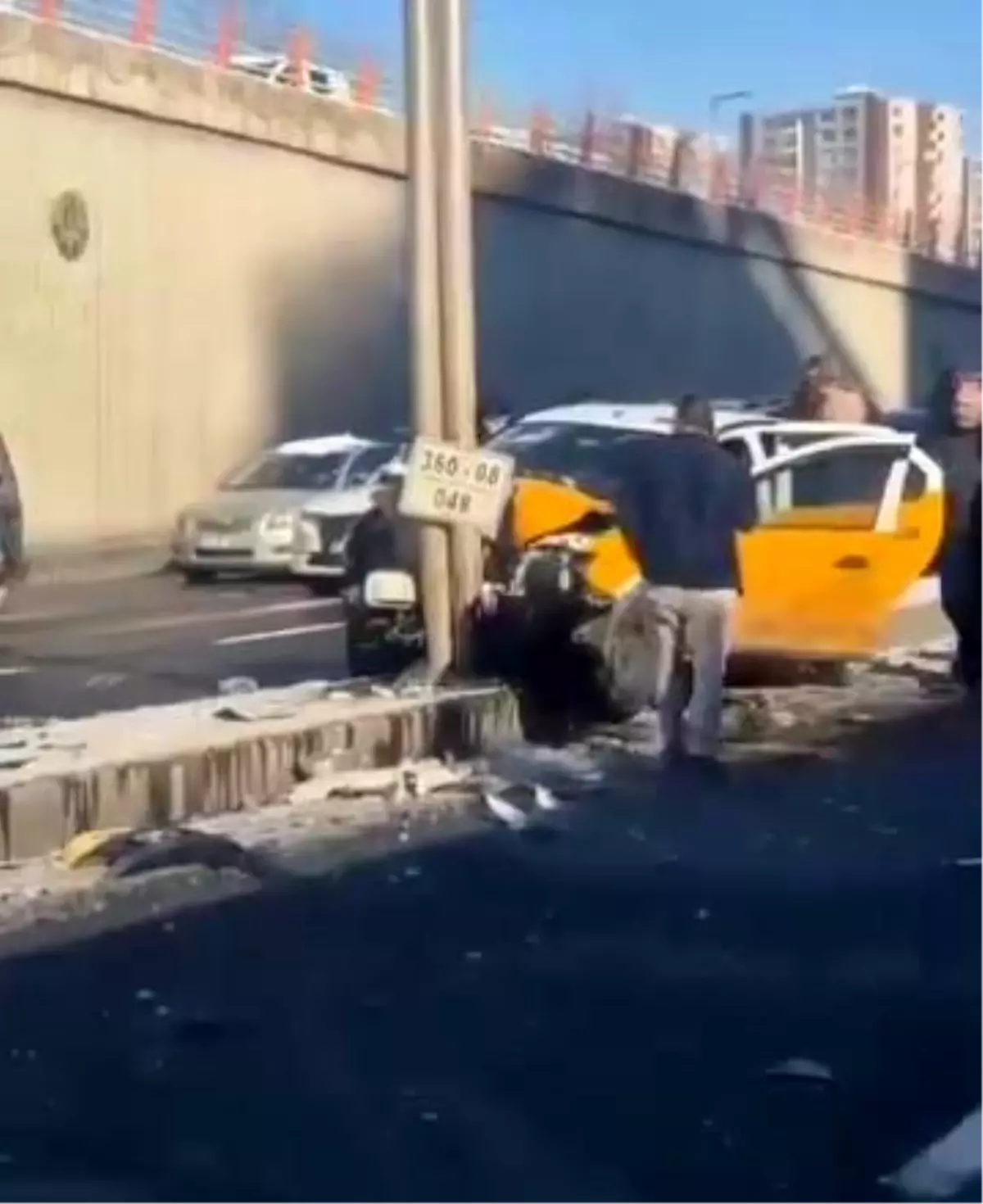 Buzlanma kazayı beraberinde getirdi