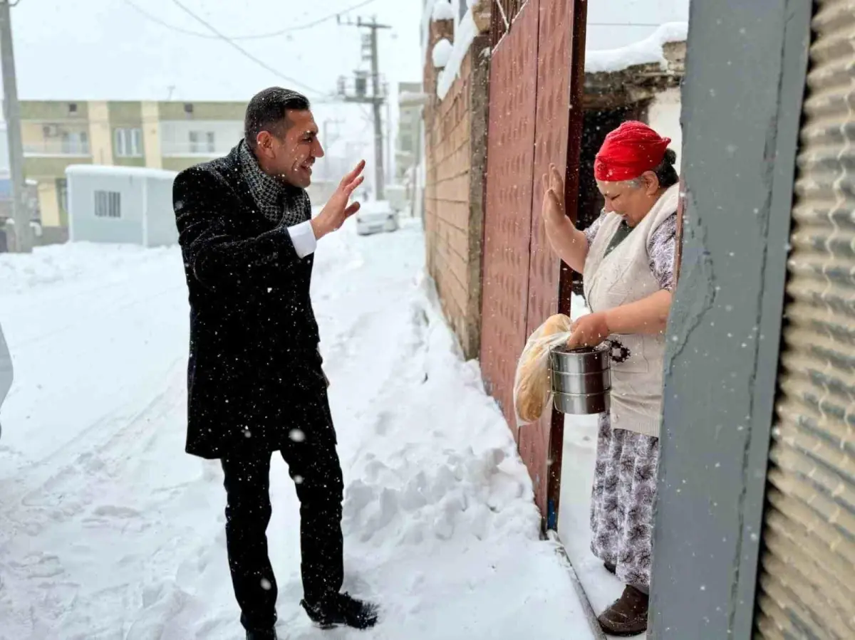 Çınar Kaymakamlığından örnek davranış
