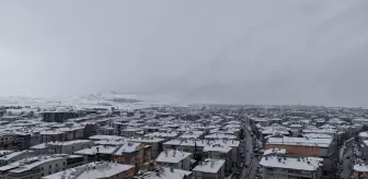 Çubuk ve Beypazarı ilçelerinde kar yağışı etkili oldu