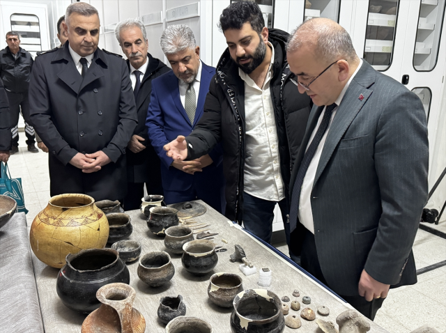 elazig da 7 bin 500 yillik oldugu degerlendirilen 19406758 3667 m