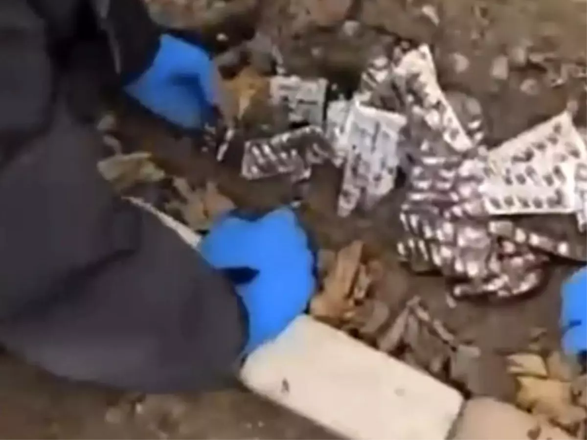 İzmir'de bahçeden 9 bin uyuşturucu hap çıktı