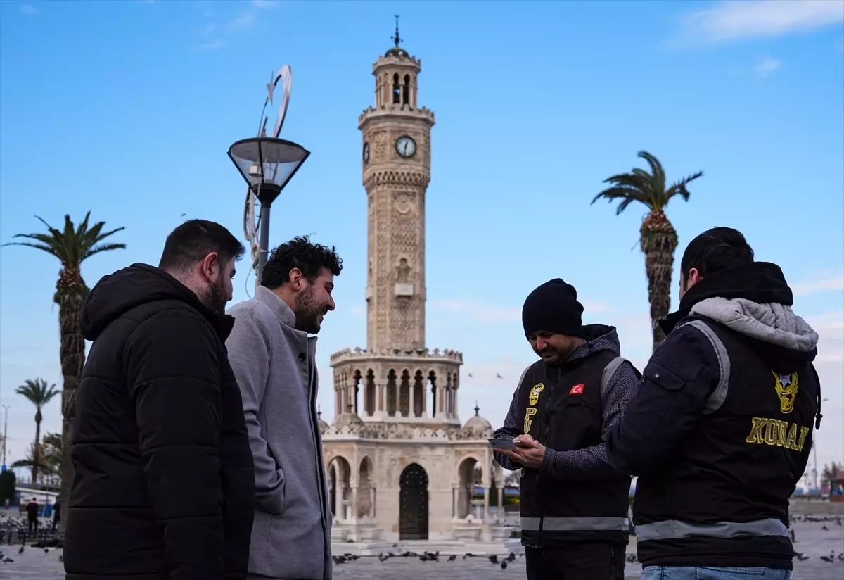 İzmir'de yılbaşı tedbirleri kapsamında dron destekli asayiş uygulaması başlatıldı