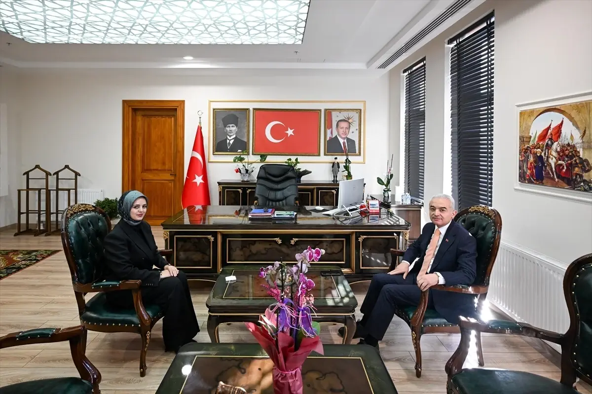 Kırklareli Valisi Turan, ziyaretlerde bulundu