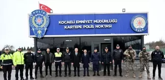 Kocaeli Valisi Aktaş, güvenlik güçlerini ziyaret etti