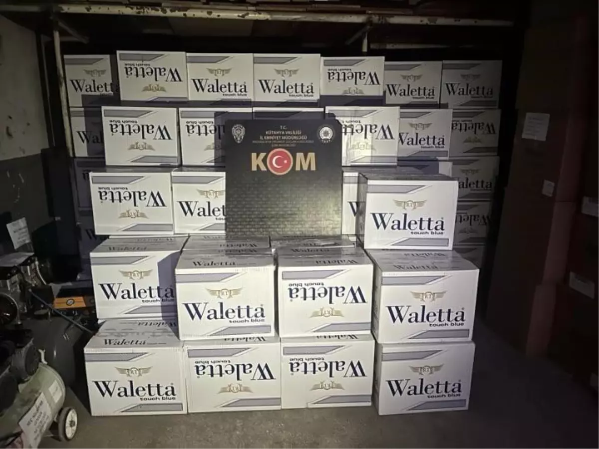 Kütahya'da bir araçta 5 milyon 190 bin boş makaron ele geçirildi