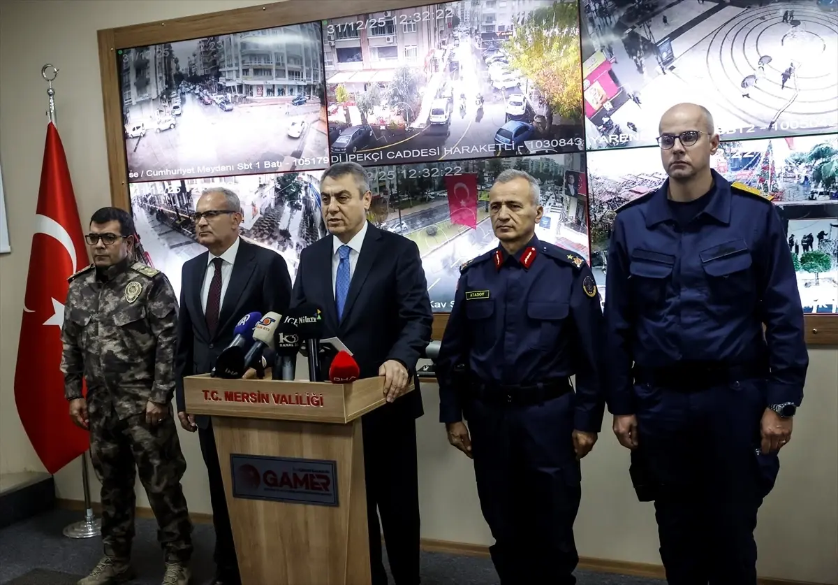 Mersin'de yılbaşında 12 bin 216 personel güvenlik için görev başında