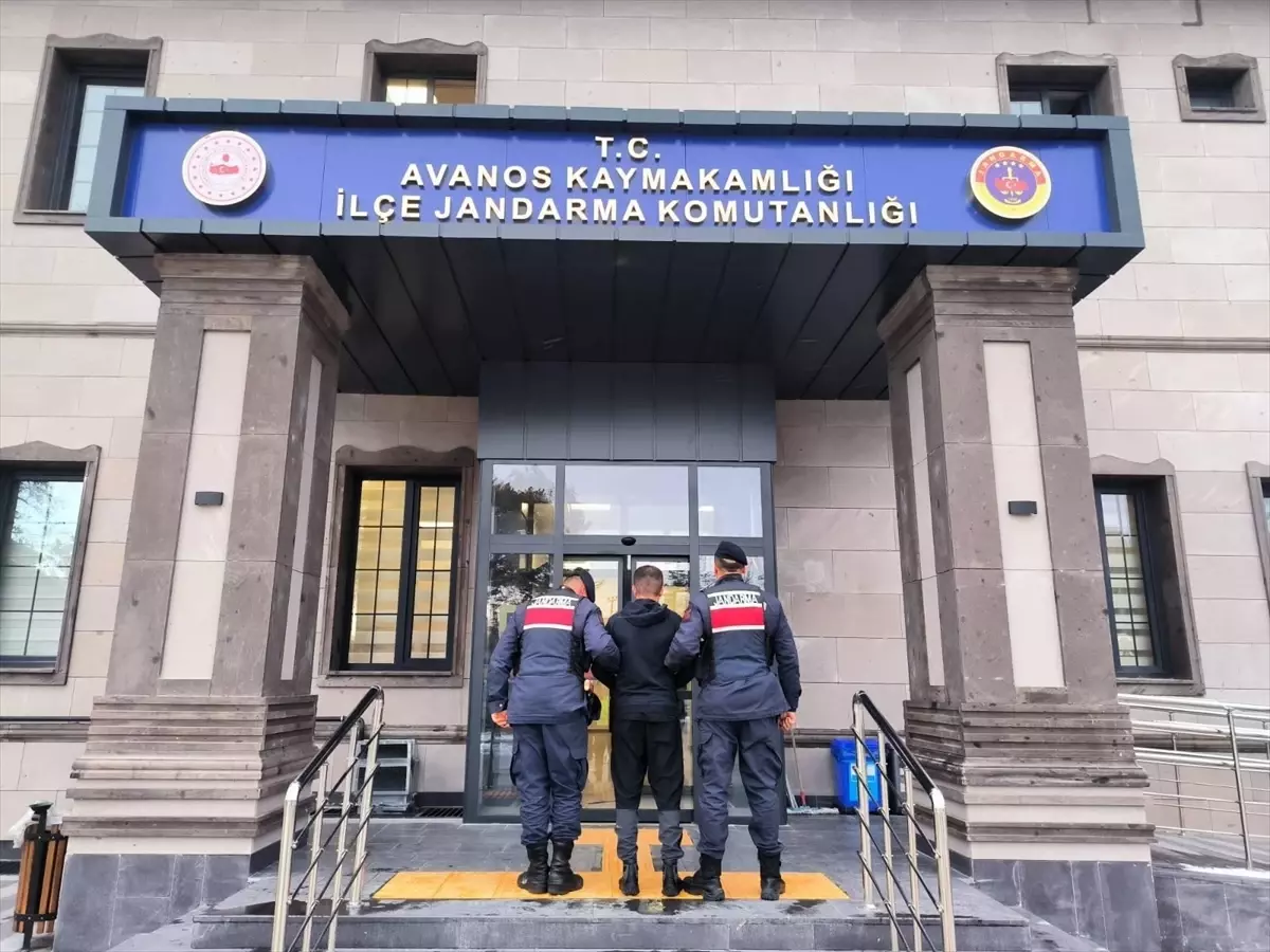 Nevşehir'de motosiklet üstünde akrobatik hareketler yapan sürücüye para cezası