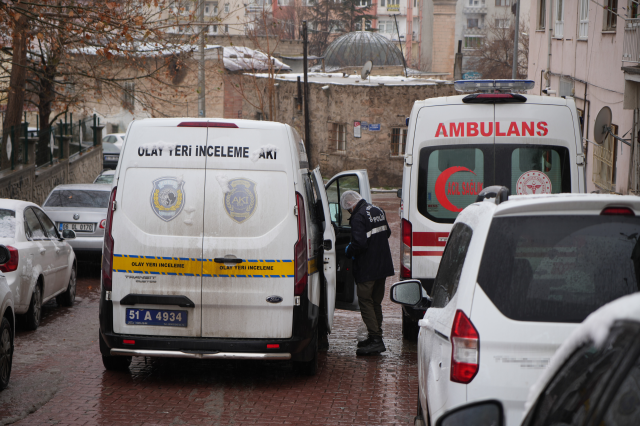 nigde de cift evlerinde olu bulundu 19412364 2838 m