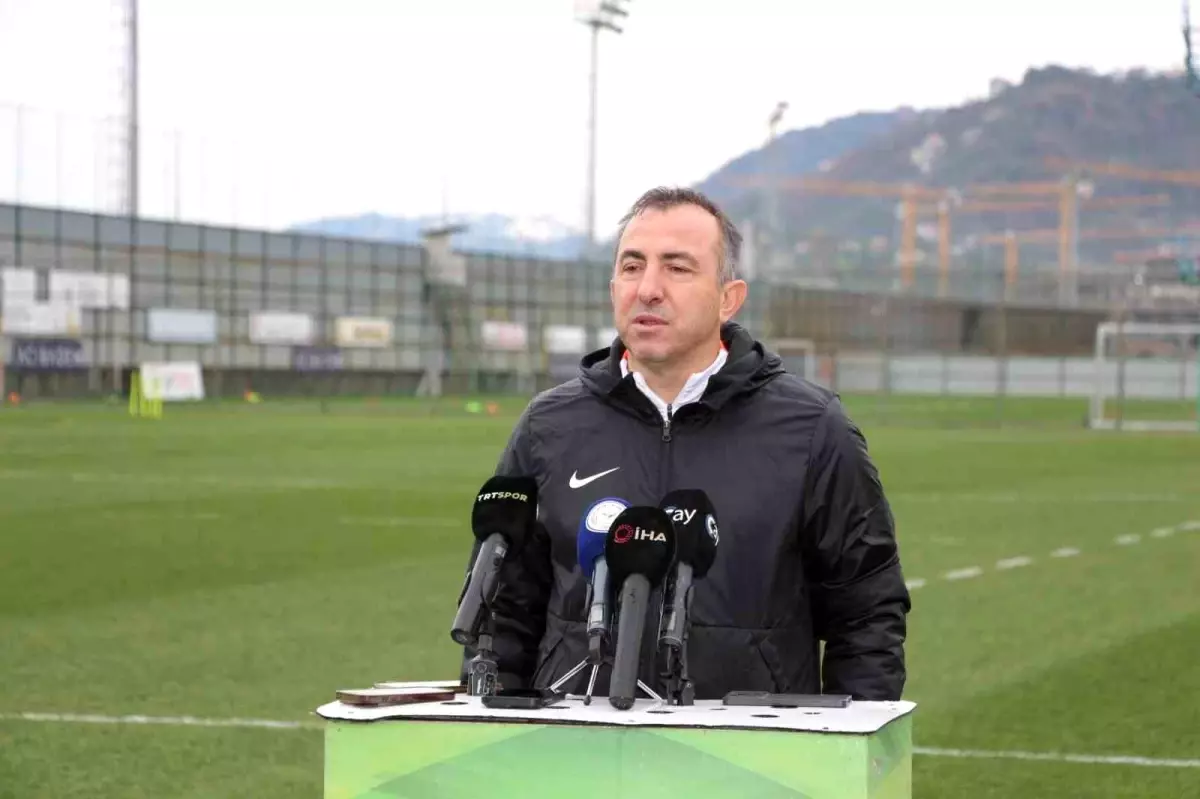 Recep Uçar: "Hücuma dönük bir orta saha bakıyoruz"