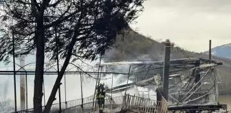 Trabzon'da Sera Gölü'ndeki restoranda çıkan yangın söndürüldü