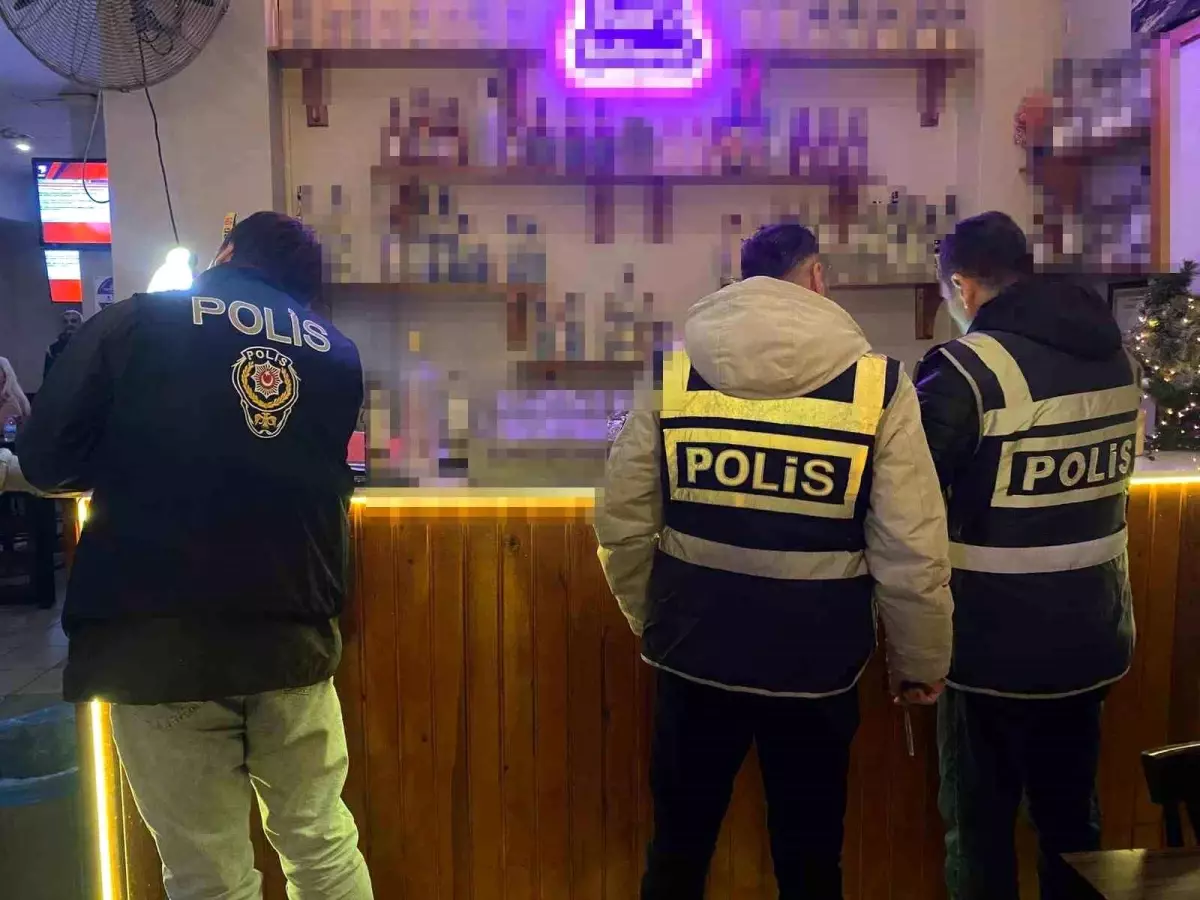 Yılbaşı öncesi, Bursa polisinden eş zamanlı sahte alkol denetimi