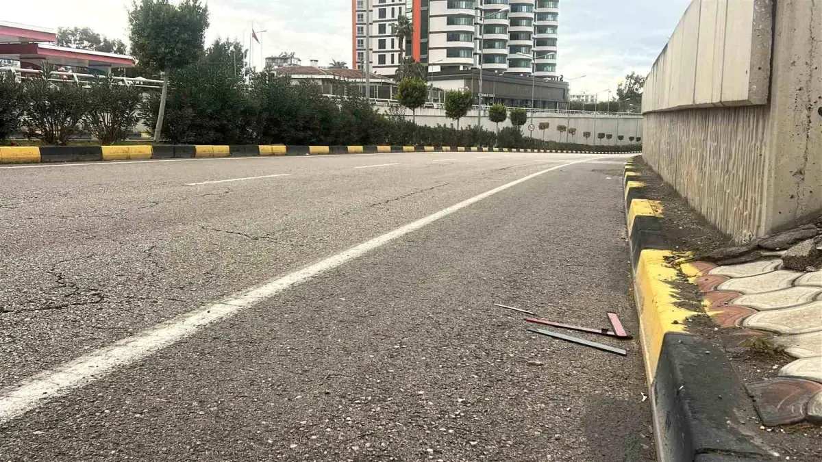 Yolun karşısına geçerken otomobilin çarptığı adam öldü