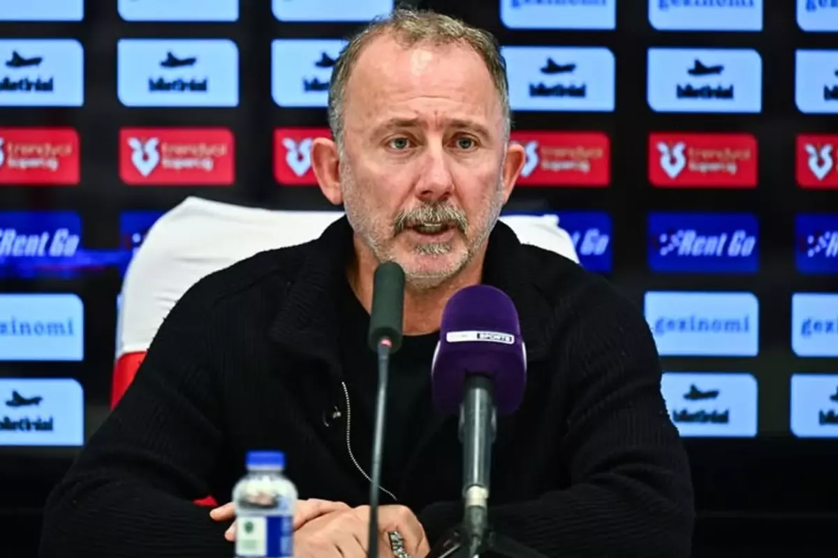 Beşiktaş'ta yaprak dökümü! Sergen Yalçın bir isme daha "Güle güle" dedi