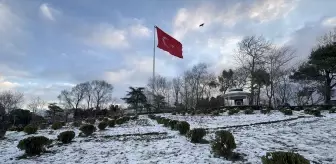 İstanbul'da kar yağışı güzel görüntüler oluşturdu