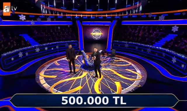 Semicenk kimdir, kaç yaşında, evli mi, bekar mı Kim Milyoner Olmak İster 2026 Yılbaşı konuğu Semicenk kaç TL kazandı, kaçıncı soruya kadar geldi?