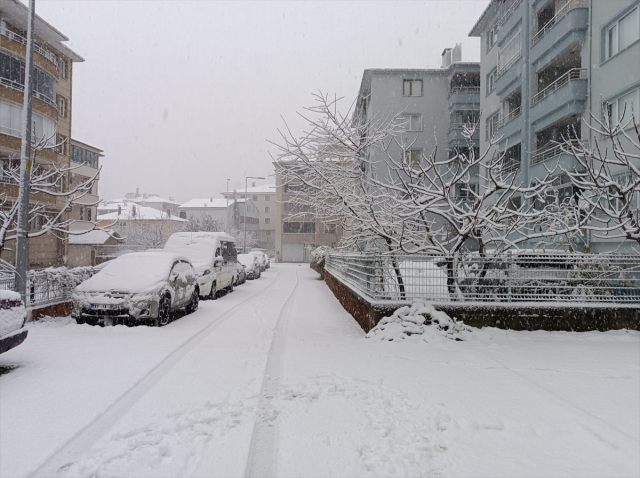 turkiye nin yarisinda okullar tatil gozler 19416983 2058 m