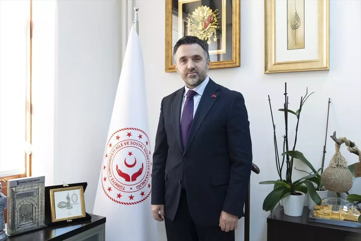 DEVLET KORUMASINDAN AİLE ŞEFKATİNE - İstanbul'da 1150 çift koruyucu ailelikle çocuklara umut oldu