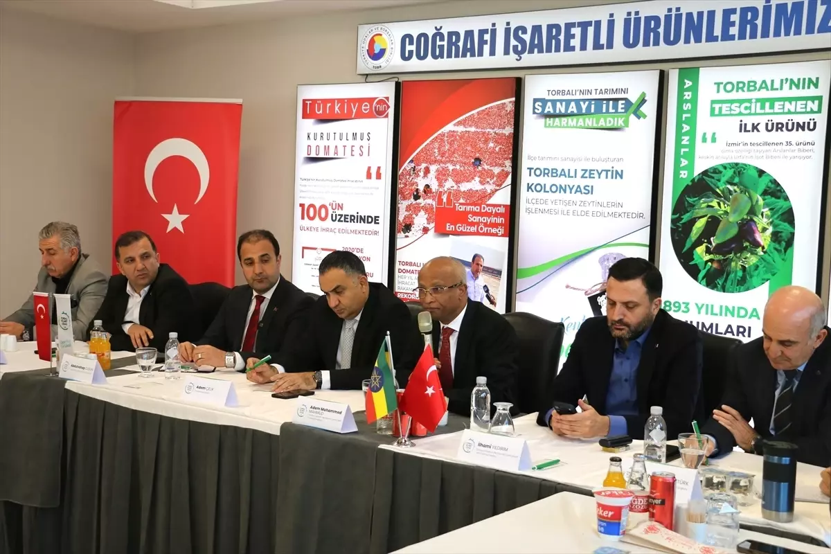 Etiyopya'nın Ankara Büyükelçisi Mahmud, Torbalı'da gıda imalatçılarıyla buluştu