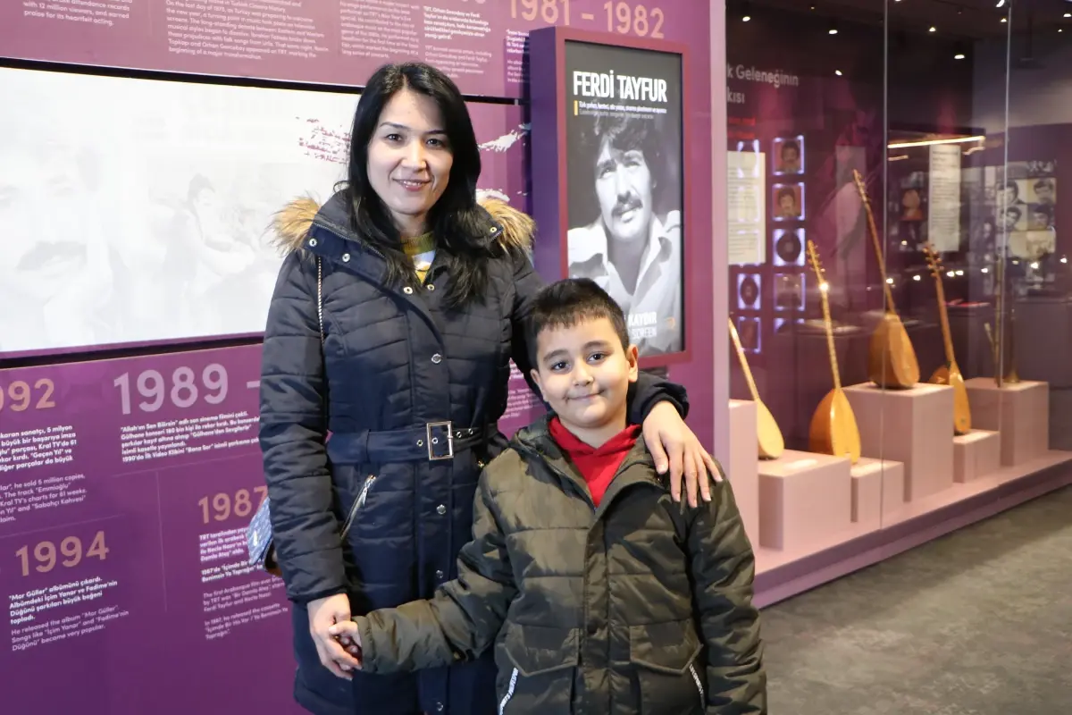 Ferdi Tayfur, ölümünün birinci yıl dönümünde doğduğu kentte anıldı