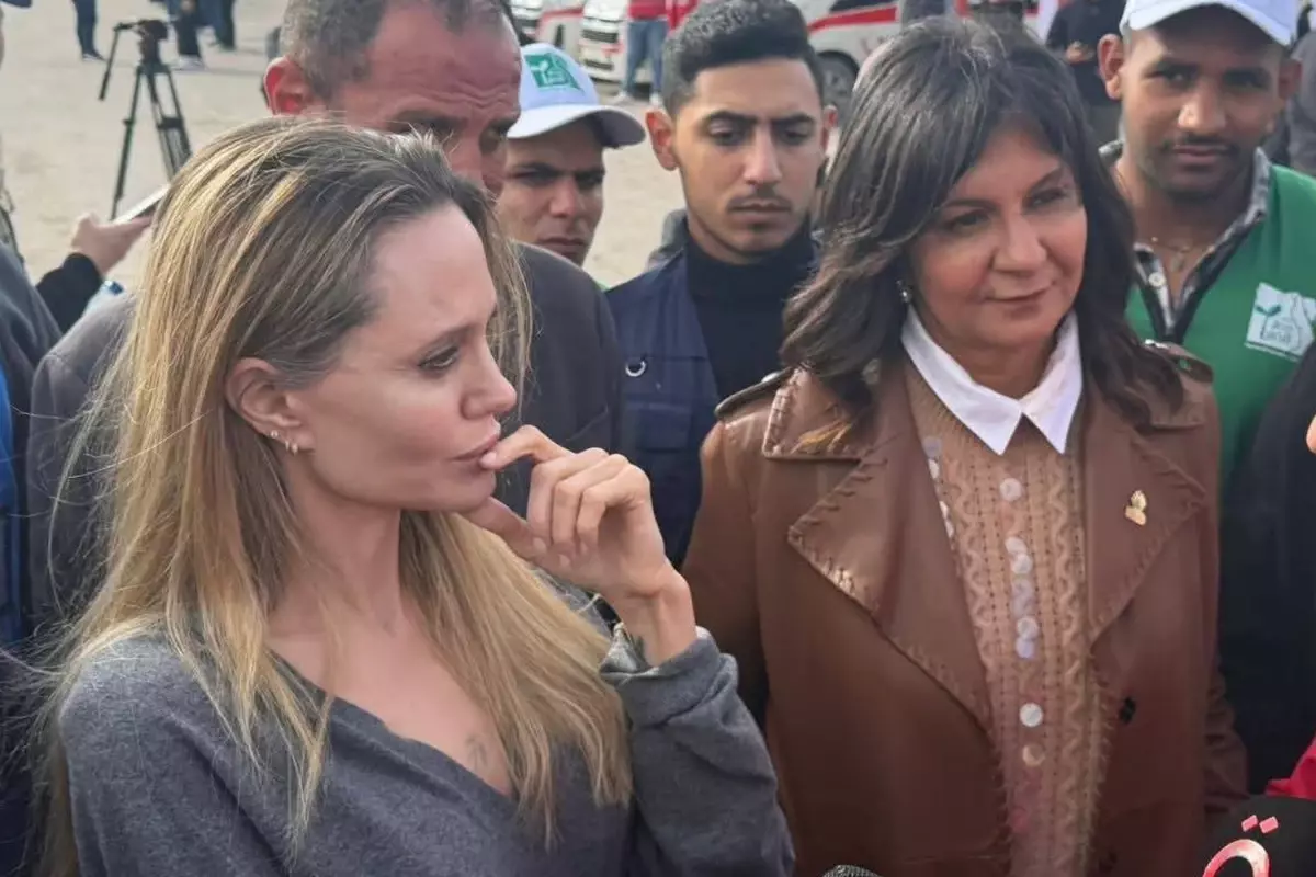 Angelina Jolie'den Gazze'ye destek mesajı: Refah'ta insani yardım vurgusu
