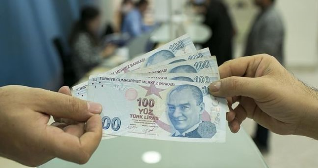 İBB burs ödemesi nasıl yapılır, kaç taksitte ödeniyor? Hangi bankalardan ödeme yapılıyor?