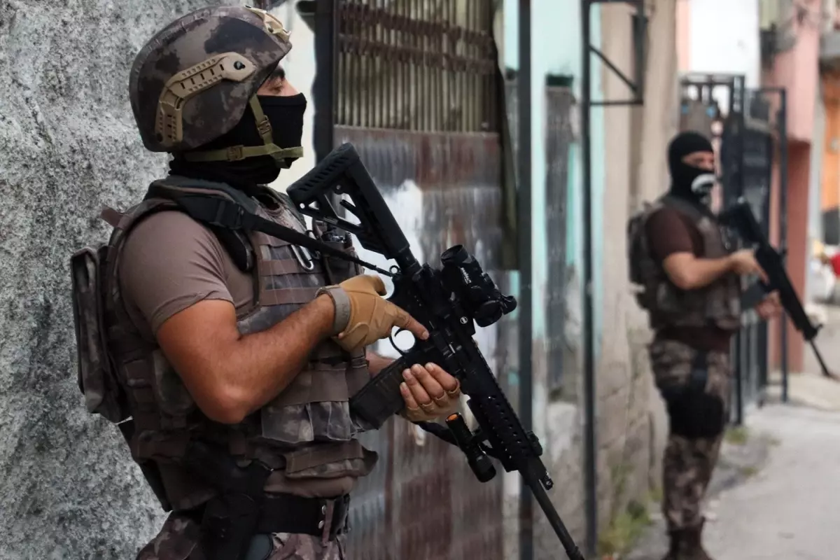 İstanbul'da terör örgütü DEAŞ'a yönelik operasyonda 67 tutuklama