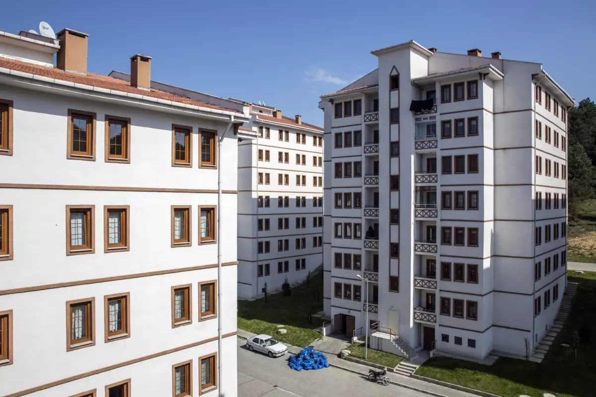 İşte kamu lojmanlarının herkesi kıskandıracak kira ücretleri