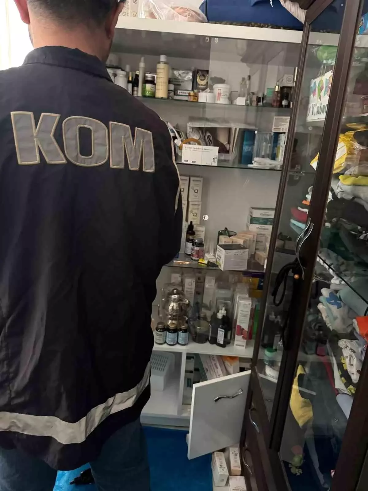 Konya'da evde kaçak klinik operasyonu