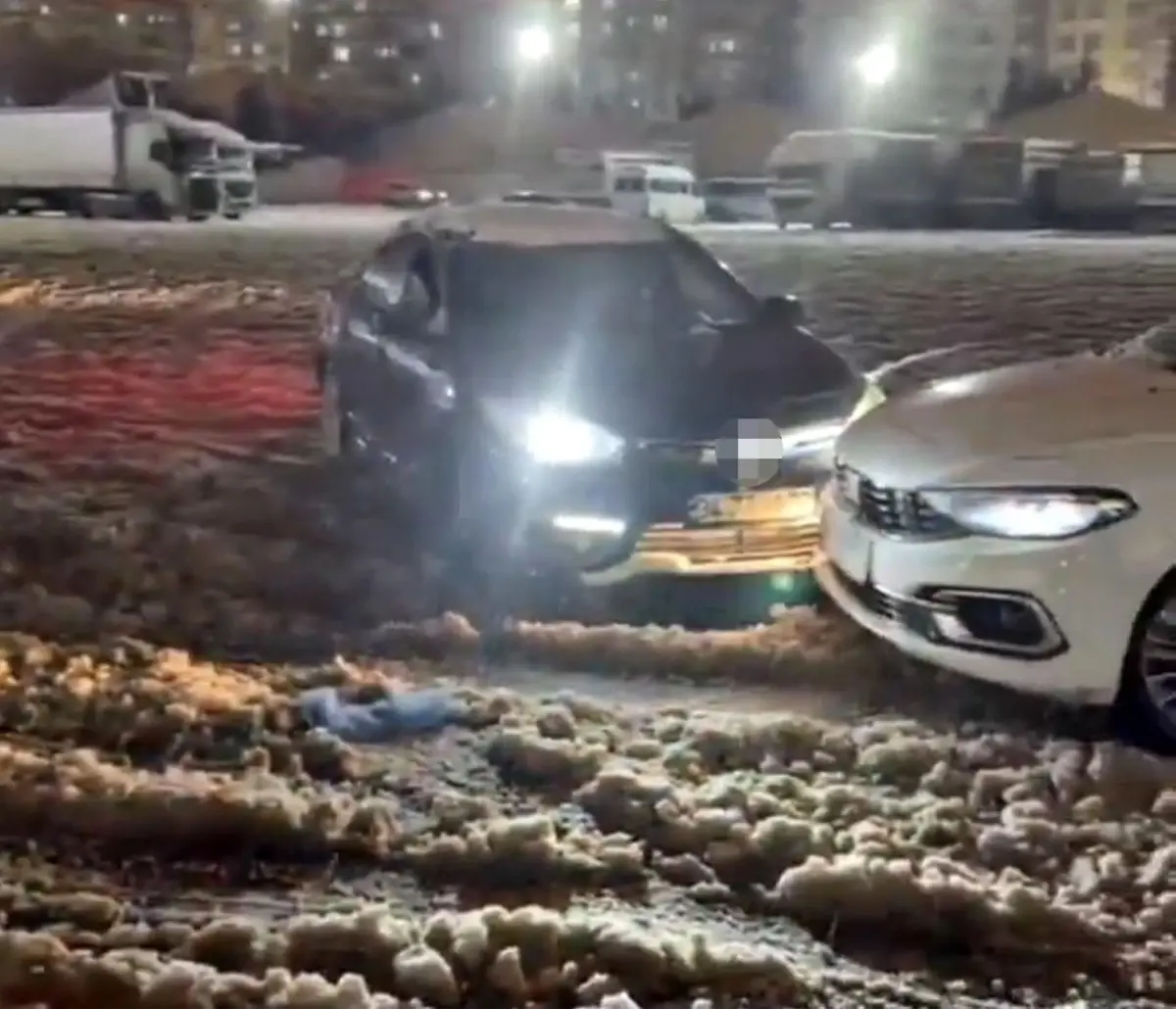 Mardin'de drift atarak trafik güvenliğini tehlikeye düşüren sürücüler yakalandı