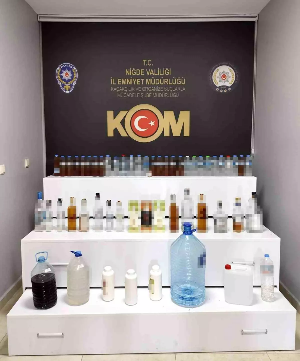 Niğde'de kaçak alkol operasyonunda 3 tutuklama
