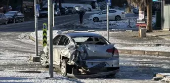 Samsun'da buzlanma trafik kazalarına neden oldu