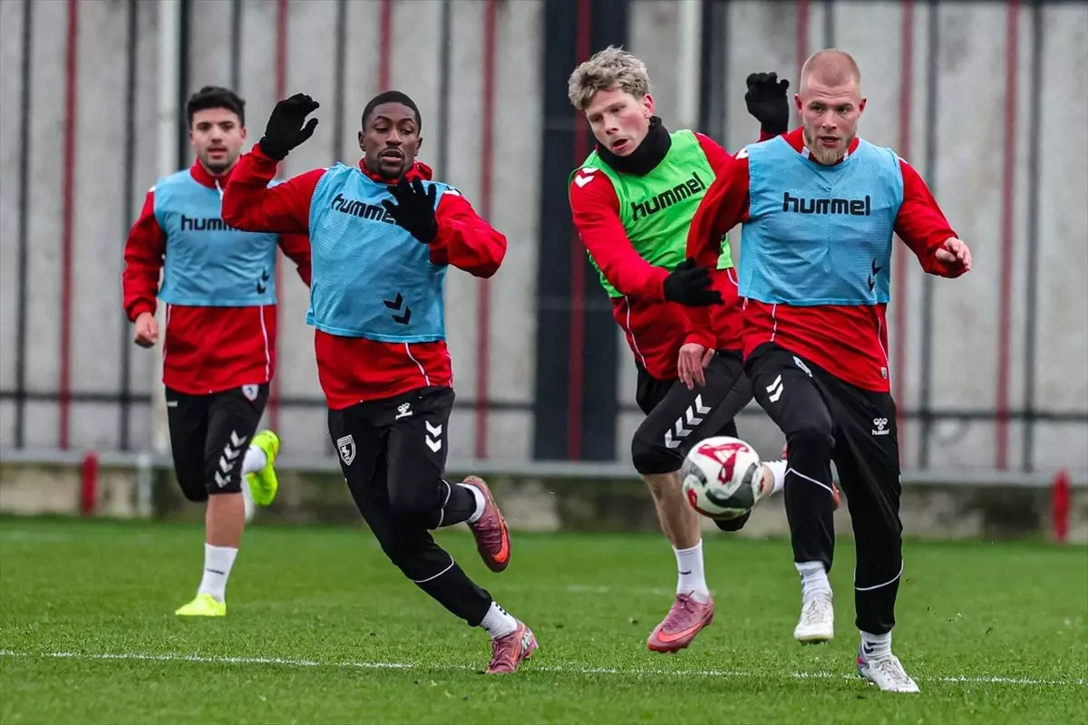 Samsunspor, Fenerbahçe maçının hazırlıklarını sürdürdü