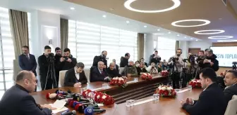 Şanlıurfa'da tarihin en yoğun kar yağışı: 104 saat kesintisiz çalışıldı