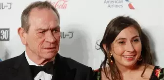 Ünlü oyuncu Tommy Lee Jones'un kızı otel odasında ölü bulundu