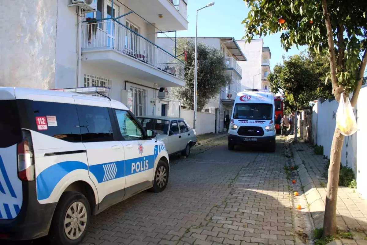 Uyurken kulağına pamuk tıkayınca, ekipler kapıya dayandı