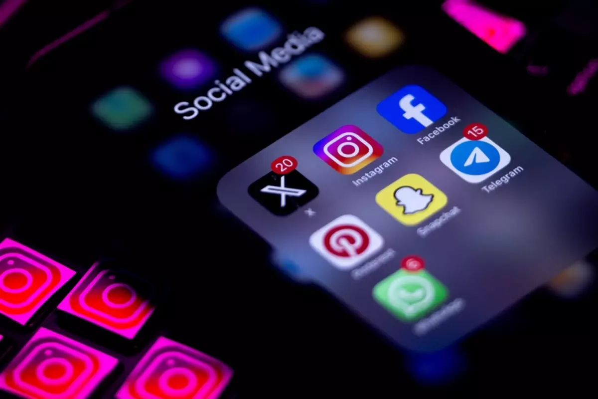 15 yaş altına internet düzenlemesi geliyor! Bakan Göktaş tarih verdi