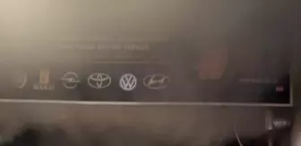 Afyonkarahisar'da oto tamir dükkanında çıkan yangında 1 kişi yaralandı