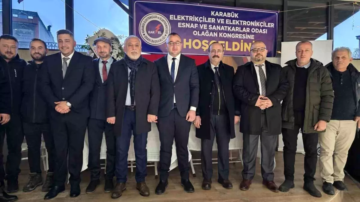 Başkan Özçelik güven tazeledi